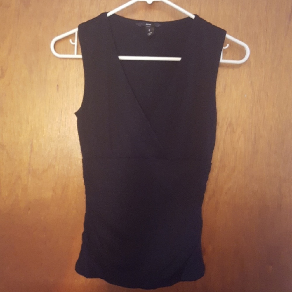 H&M V-neck